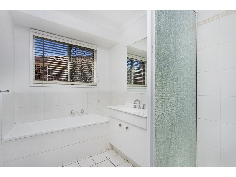 2 Gaynor Court, Boronia Heights QLD 4124