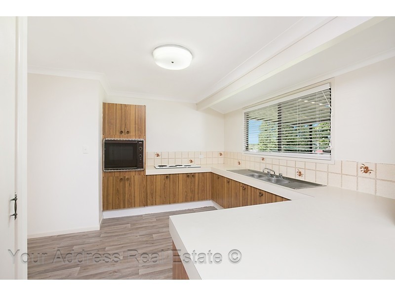 27 Parklands Drive, Boronia Heights QLD 4124
