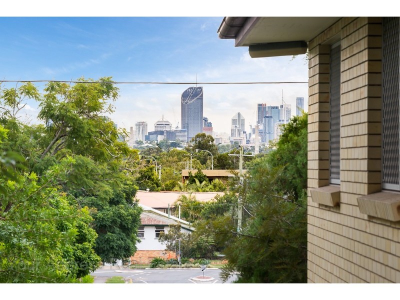 3/2 Tees Street, Yeerongpilly QLD 4105