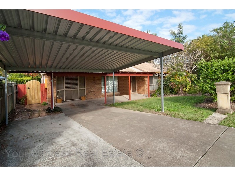 3 Conifer Street, Hillcrest QLD 4118