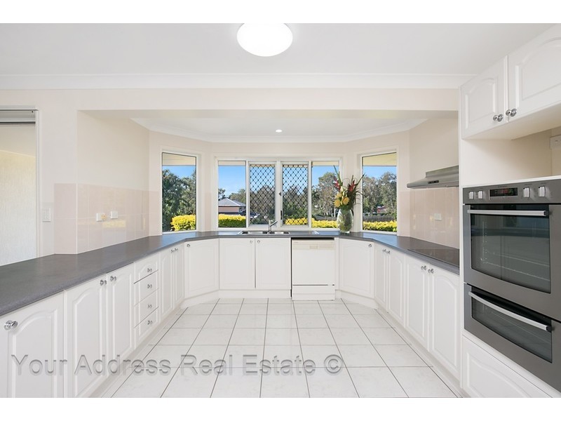 8 Persea Street, Forestdale QLD 4118