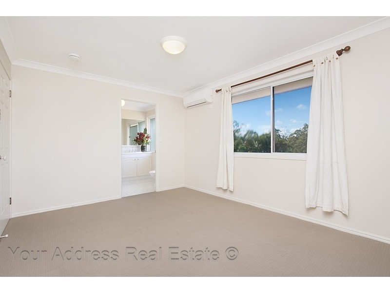 8 Persea Street, Forestdale QLD 4118