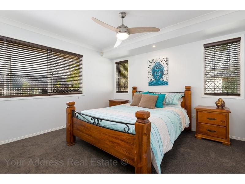 6 Gordonia Drive, Regents Park QLD 4118