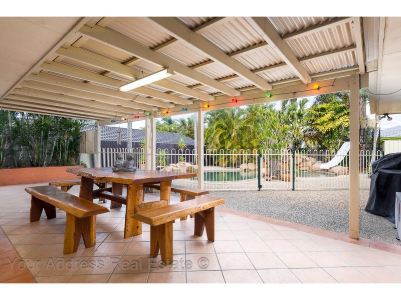 6 Gordonia Drive, Regents Park QLD 4118