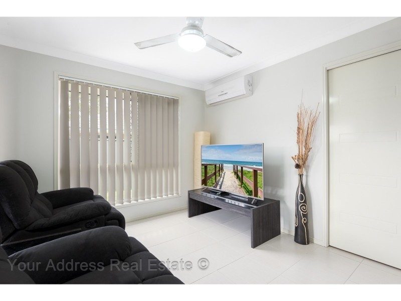 2 Bruce Baker Crescent, Crestmead QLD 4132