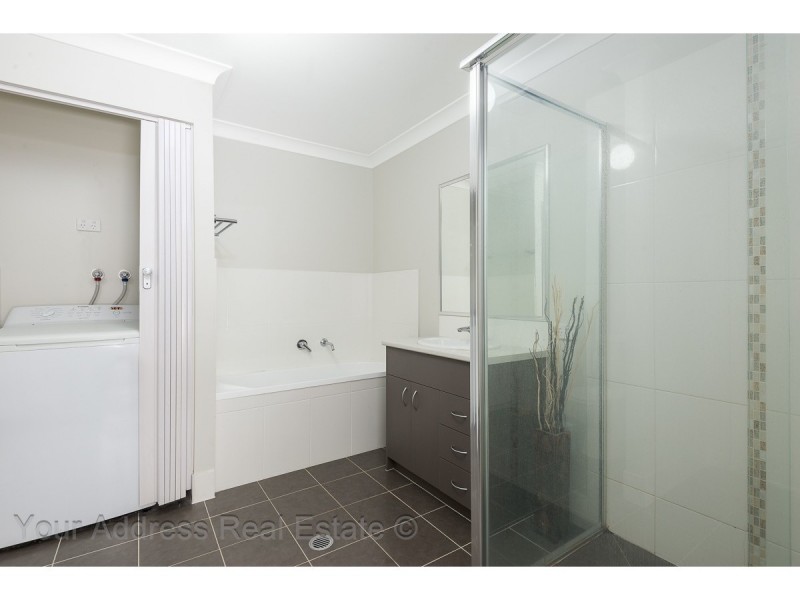 2 Bruce Baker Crescent, Crestmead QLD 4132