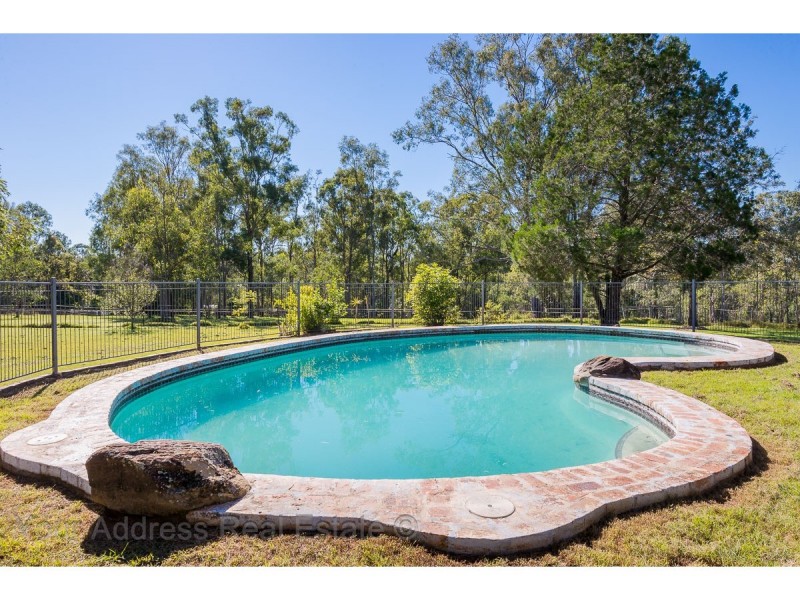 97-115 Sharon Drive, North Maclean QLD 4280