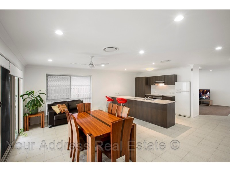 24 Cedarwood Street, Berrinba QLD 4117