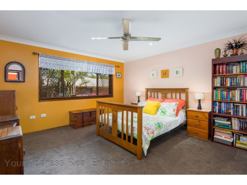 10 Owens Crescent, Regents Park QLD 4118