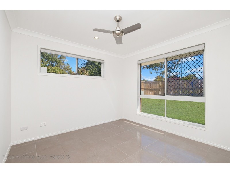 13 Stringybark Street, Regents Park QLD 4118