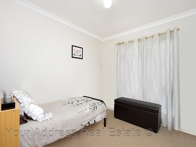69 Mortlake Crecent, Boronia Heights QLD 4124