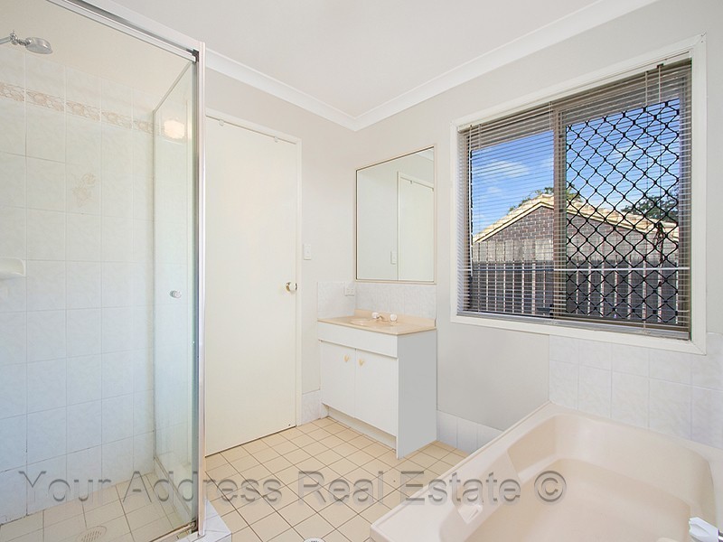 69 Mortlake Crecent, Boronia Heights QLD 4124