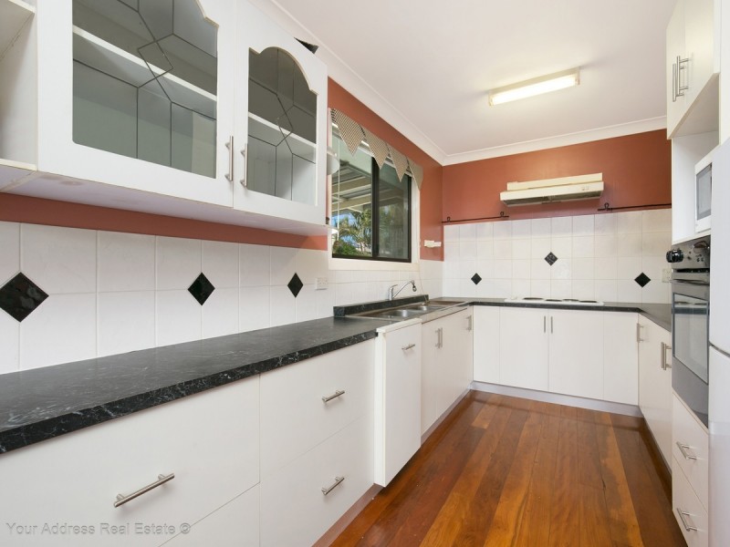 1 Mack Court, Boronia Heights QLD 4124