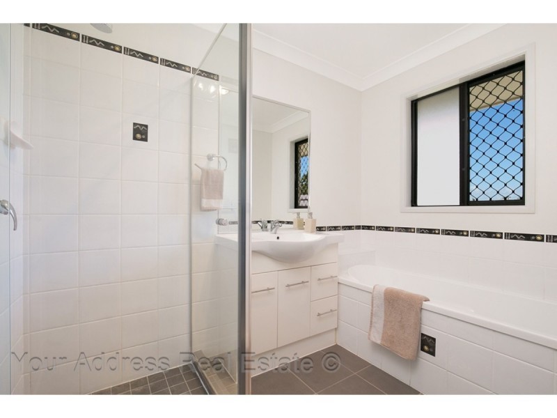 22 Adab Close, Boronia Heights QLD 4124