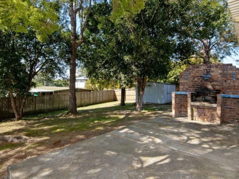 25 Louis Street, Beenleigh QLD 4207