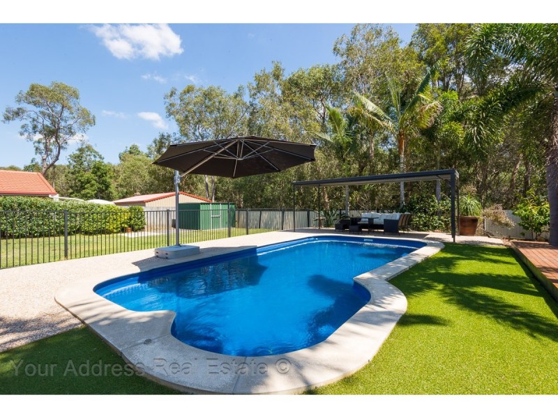 35 Bushland Drive, Regents Park QLD 4118
