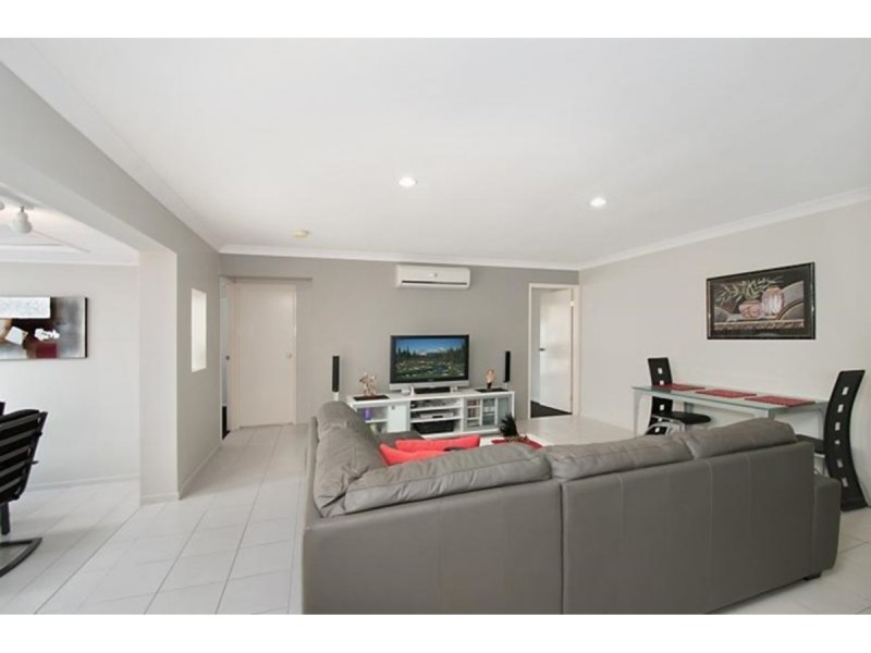 2/23 Kay Court, Ormeau QLD 4208