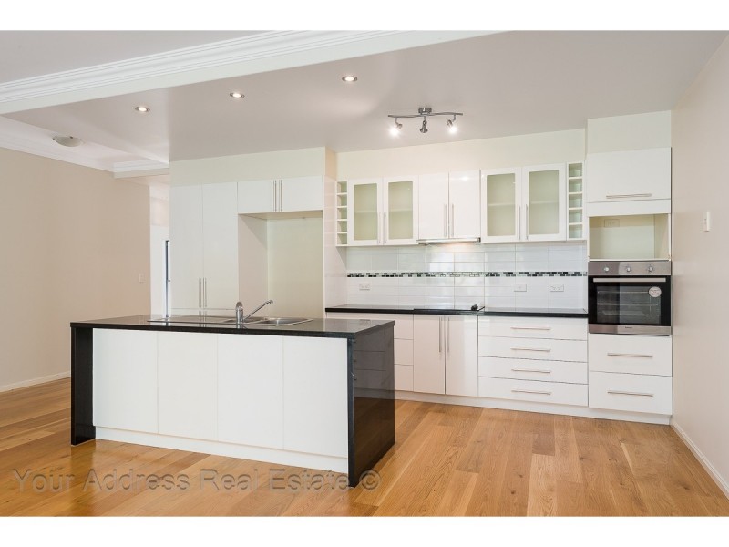 28 Maryland Drive, Regents Park QLD 4118