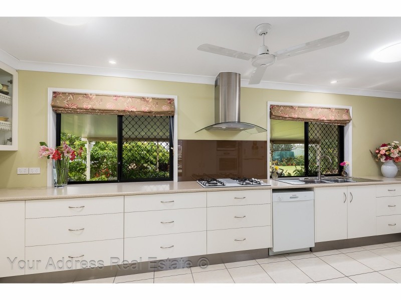 8-10 Oakdale Court, Gleneagle QLD 4285