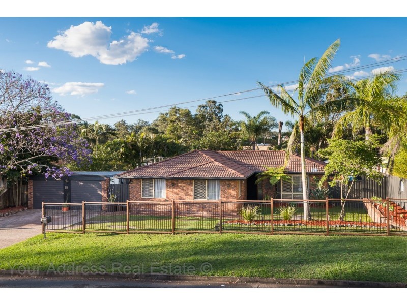 4 Corsloot Street, Regents Park QLD 4118