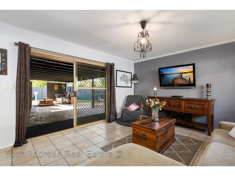 4 Corsloot Street, Regents Park QLD 4118
