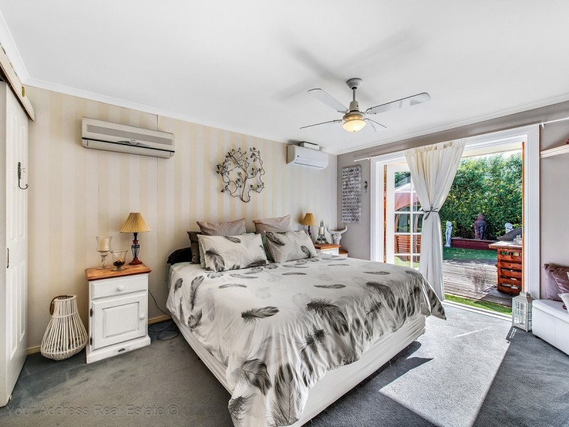 9 Janmore Place, Parkinson QLD 4115