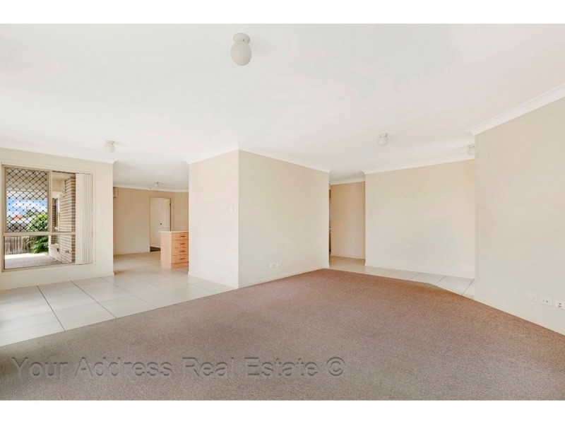 11 Alpha Avenue, Crestmead QLD 4132