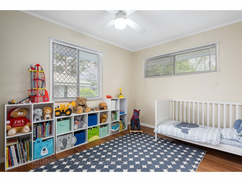 64 Jean Street, Woodridge QLD 4114