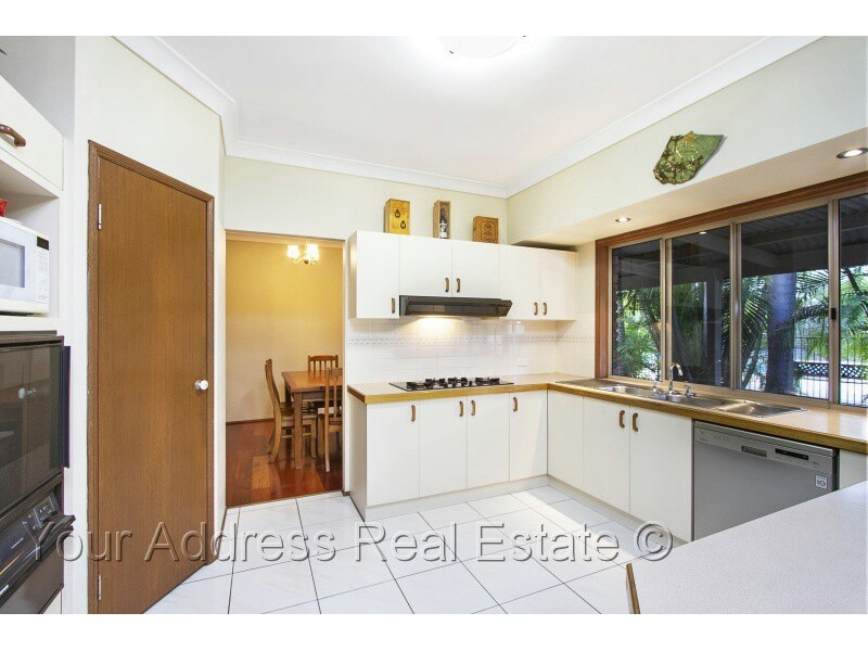 110 Greenhill Road, Munruben QLD 4125