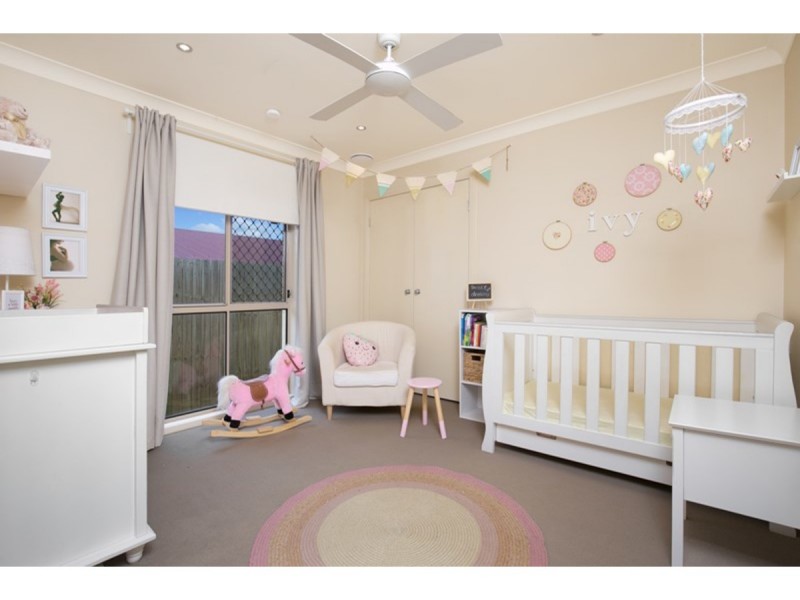7 Bindarri Close, Waterford QLD 4133