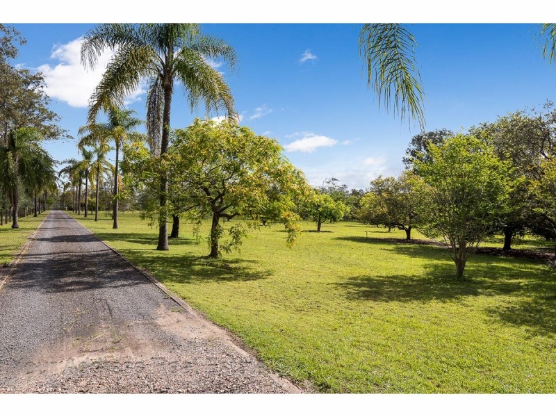 300 Scott Lane, North Maclean QLD 4280