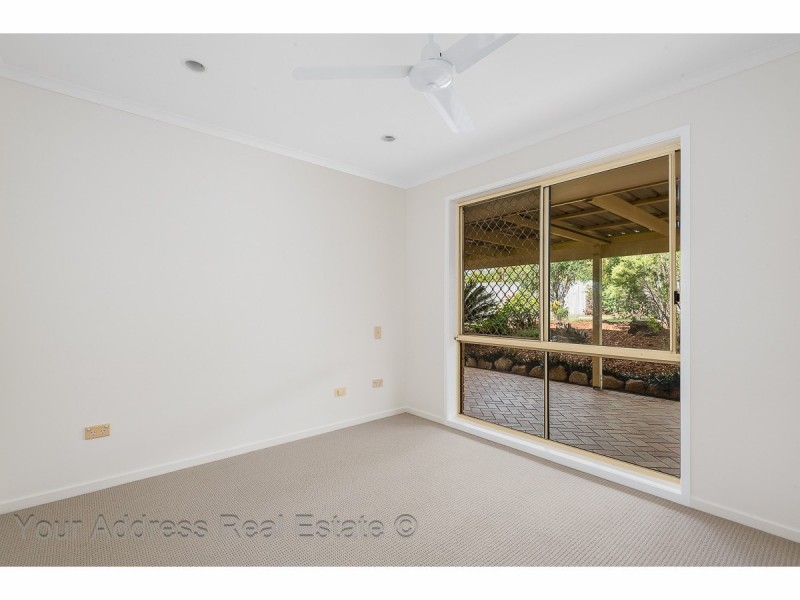 12 Sundowner Street, Regents Park QLD 4118