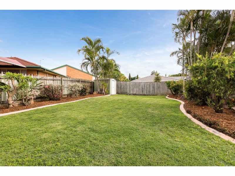 12 Sundowner Street, Regents Park QLD 4118