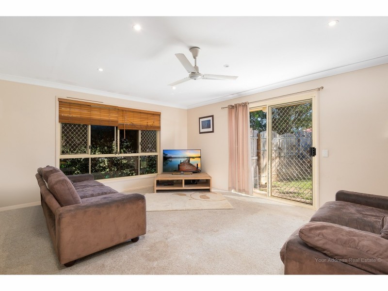 37 Diamantina Street, Hillcrest QLD 4118