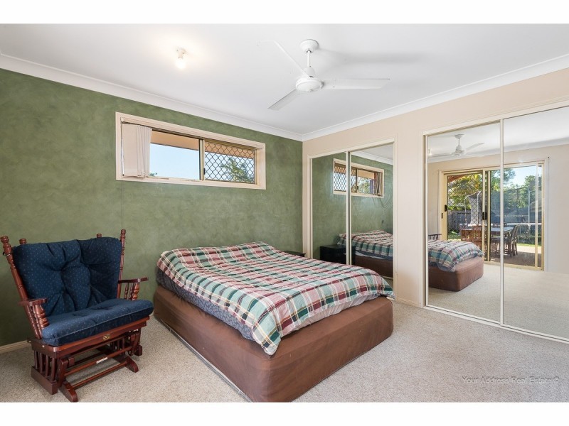 37 Diamantina Street, Hillcrest QLD 4118