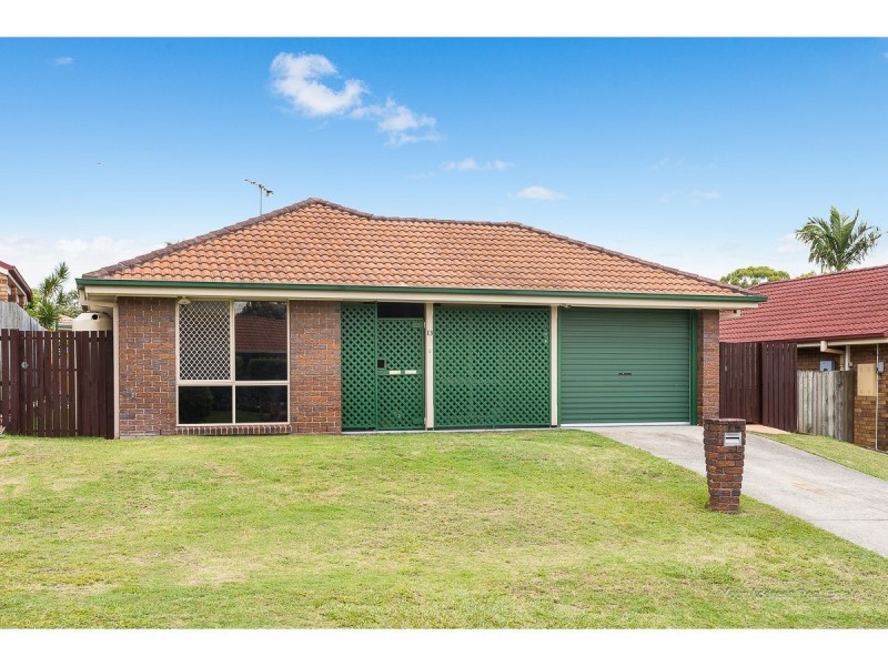13 Ibrox Court, Regents Park QLD 4118