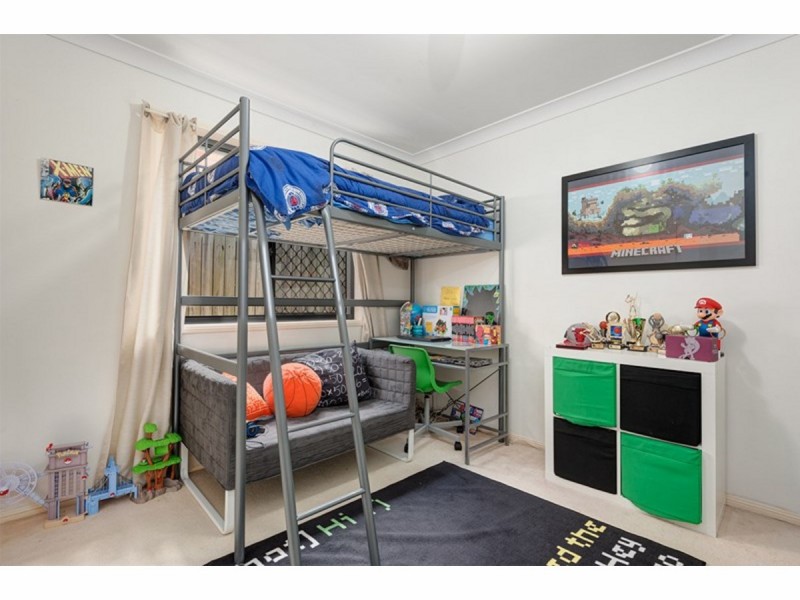 9 Beamont Place, Forest Lake QLD 4078