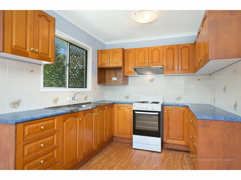 2 Winifred Street, Kingston QLD 4114