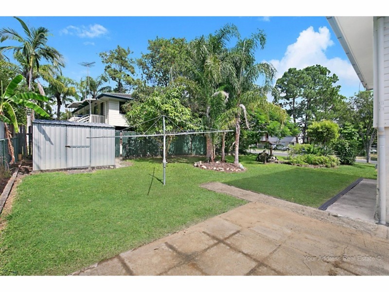 2 Winifred Street, Kingston QLD 4114