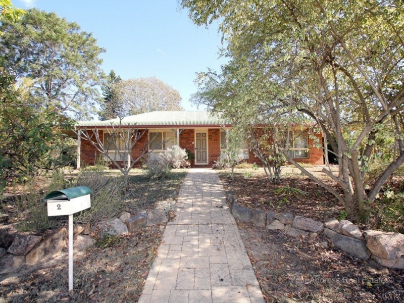 2 Stringybark Street, Regents Park QLD 4118