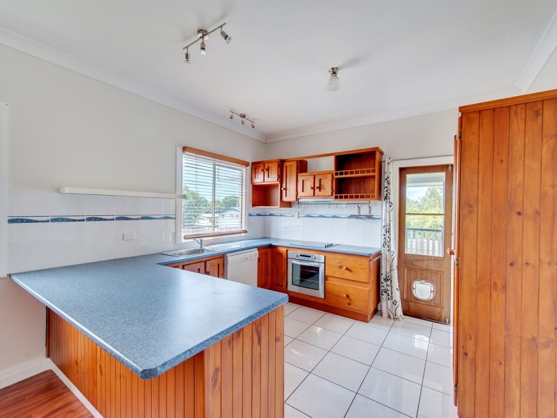 7 McGill Street, Basin Pocket QLD 4305