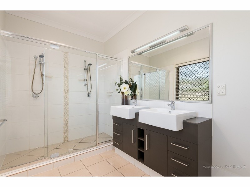 30-32 Gum Nut Court, New Beith QLD 4124