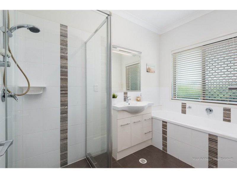 30-32 Gum Nut Court, New Beith QLD 4124