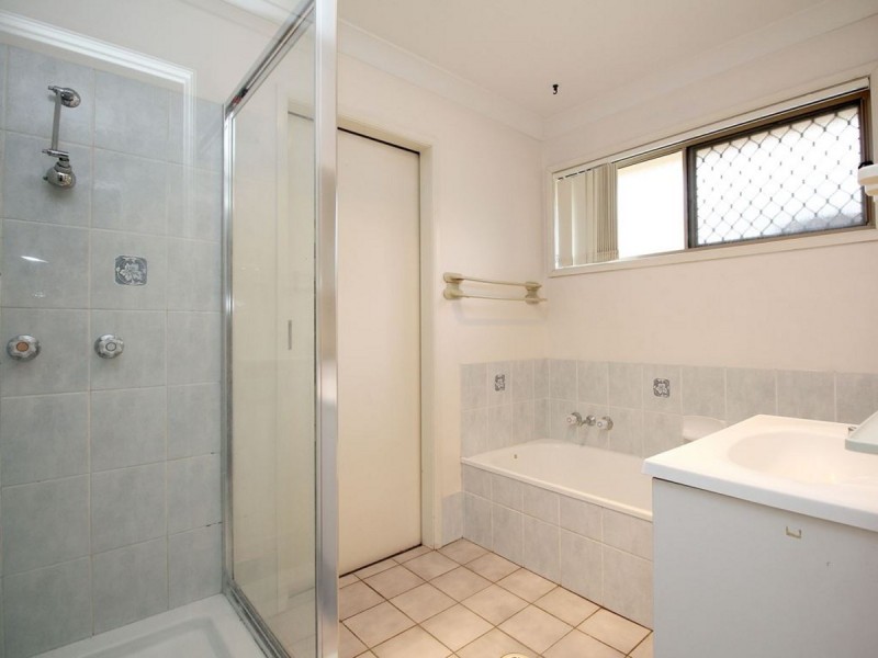 94 Flinders Crescent, Boronia Heights QLD 4124