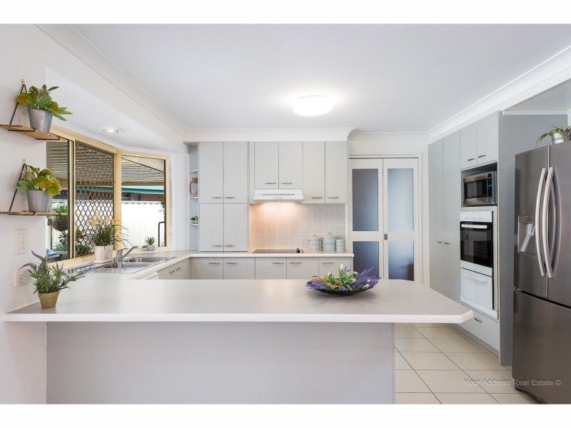 13 Cianthus Street, Regents Park QLD 4118