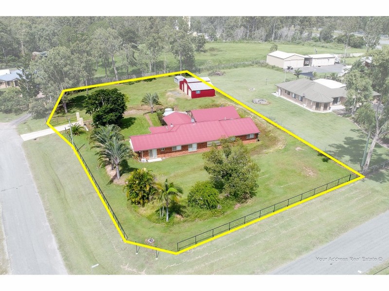 2-4 Auburn Court, Park Ridge South QLD 4125