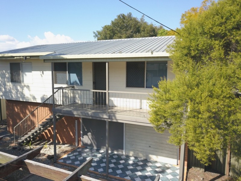 127 Waratah Drive, Crestmead QLD 4132
