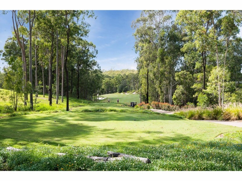 11 Seanna Place, Brookwater QLD 4300