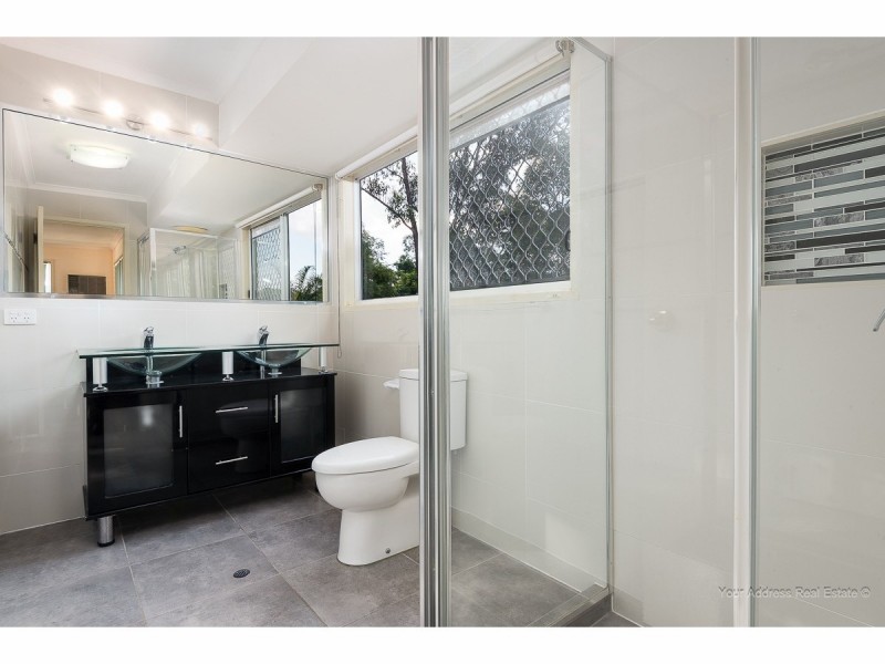 7 Lawson Place, Forest Lake QLD 4078