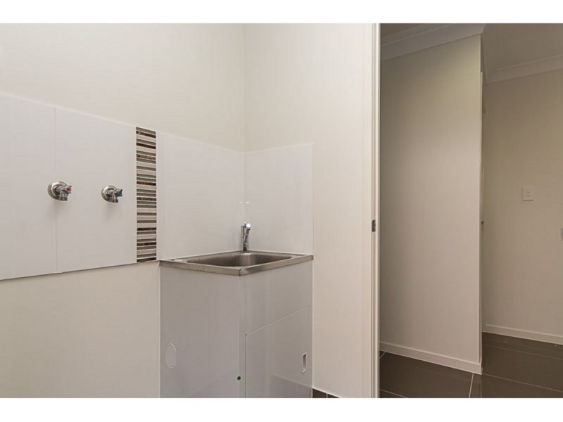 65 Willow Rise Drive, Waterford QLD 4133